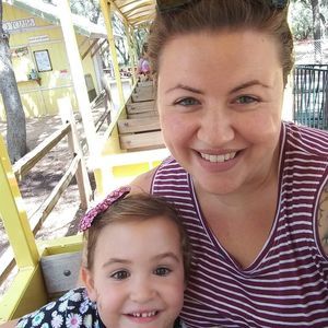 Meet your Posher, Laura